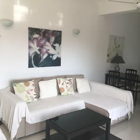 Holiday home Orchard View Maroni