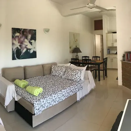 Holiday home Orchard View Maroni